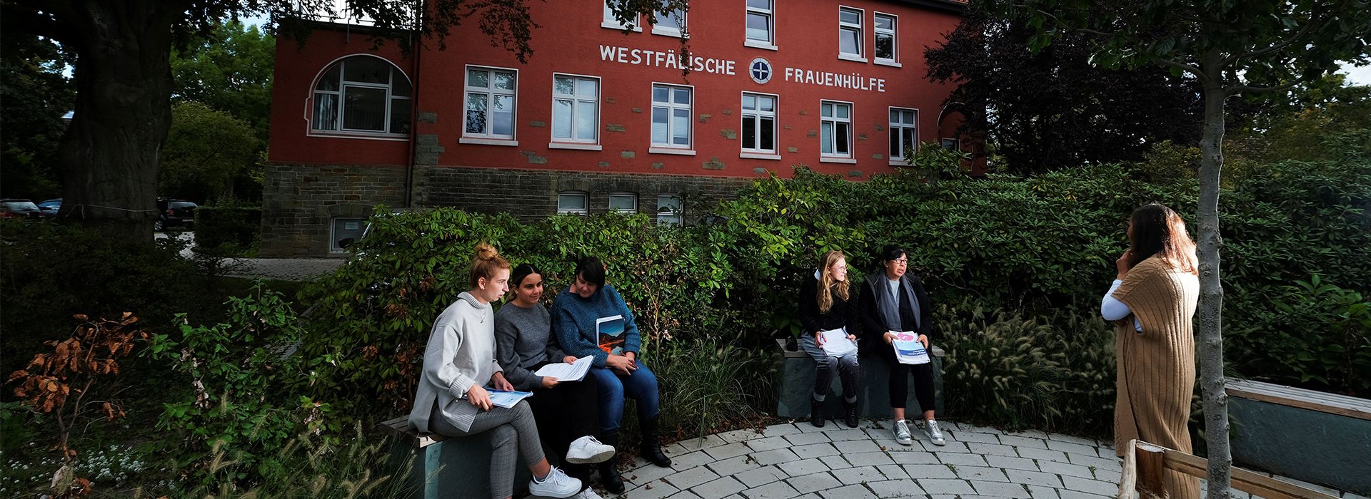 Header_Bildungsinstitut_Pflegeberufe