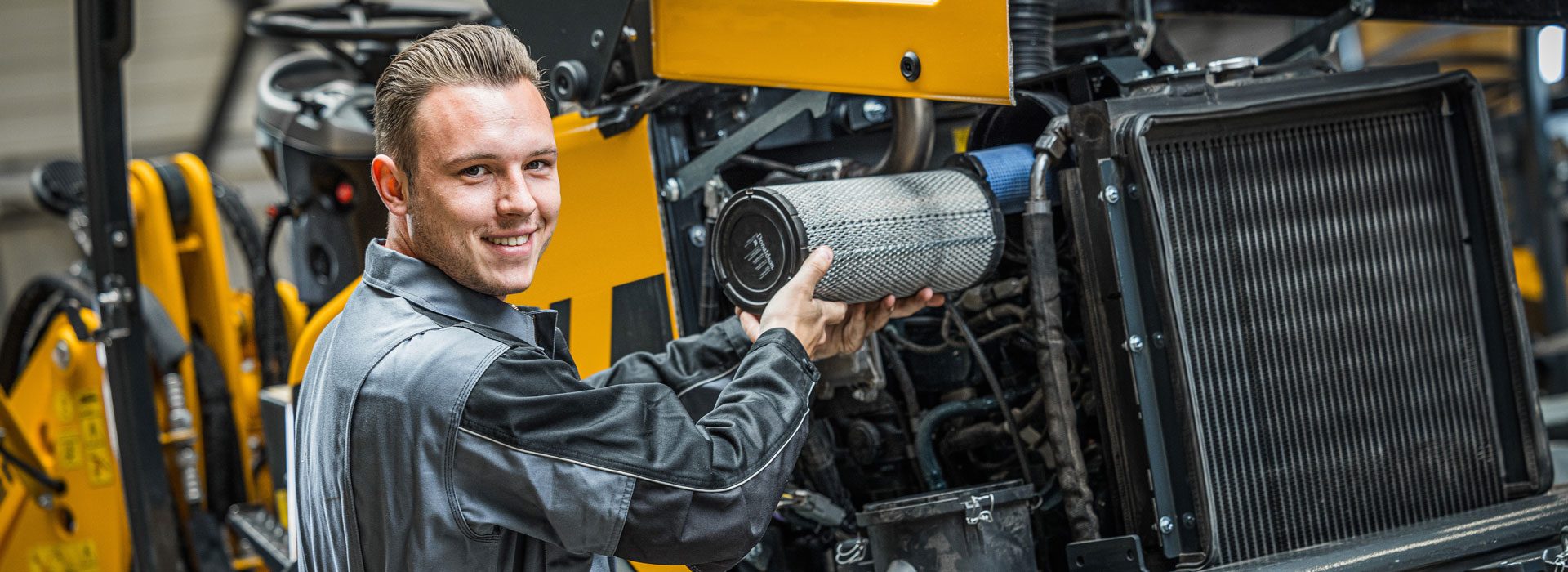 Land-_Baumaschinenmechatroniker_in1